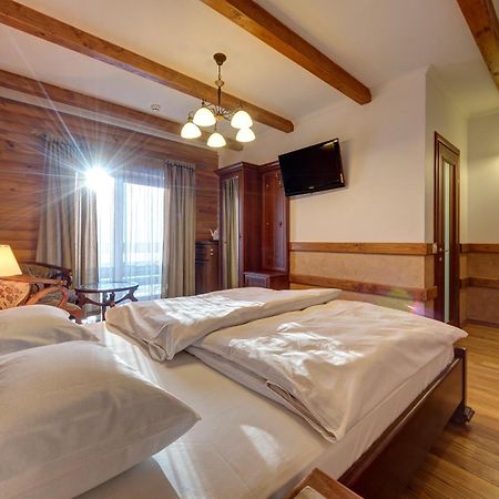 Hotel Perlyna Karpat Bukovel Luaran gambar