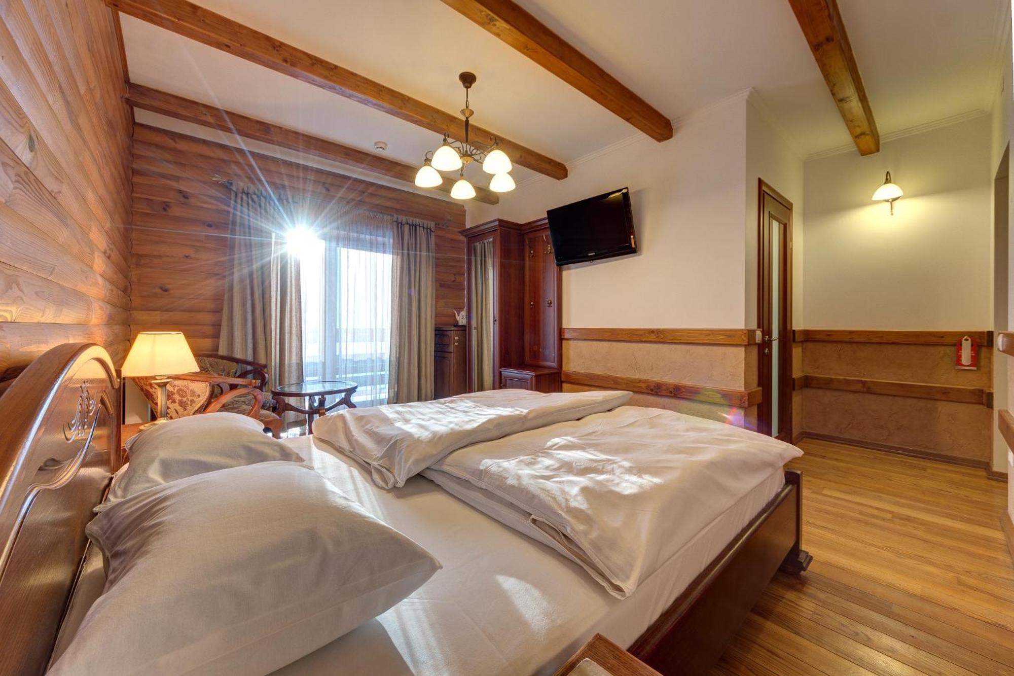 Hotel Perlyna Karpat Bukovel Luaran gambar