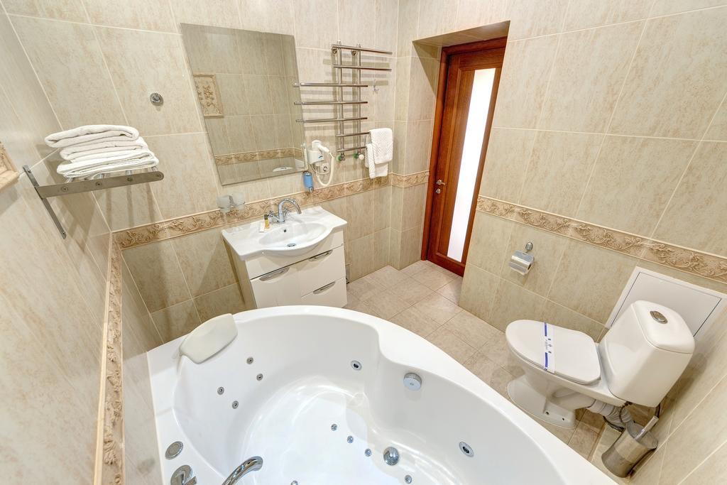 Hotel Perlyna Karpat Bukovel Luaran gambar