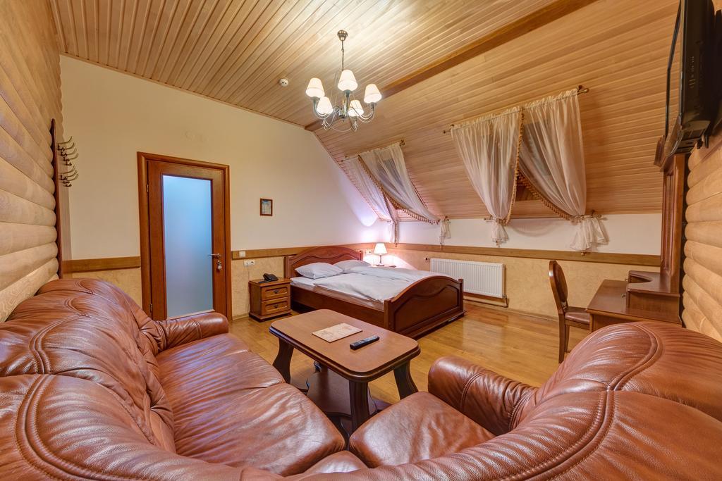Hotel Perlyna Karpat Bukovel Luaran gambar